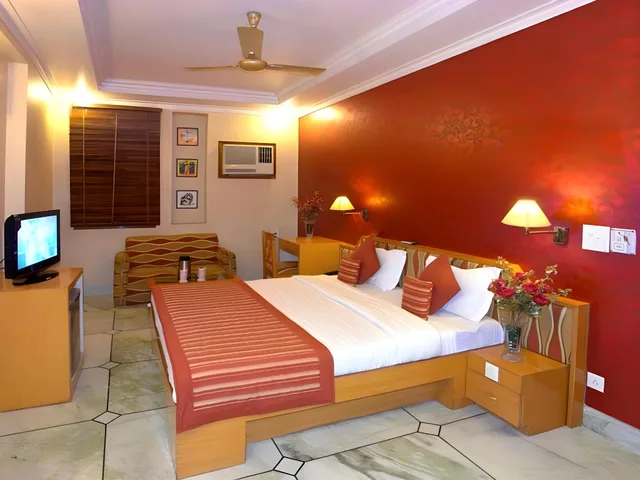 غرفة تُحدَّد عند الوصول، Hotel Singh International 1/1