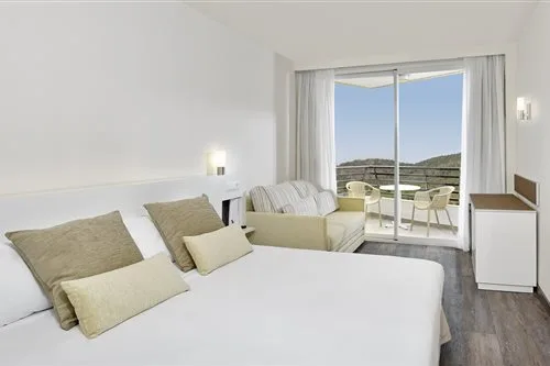 Room, Single, Double or Twin Bed, Pool View، Sol Barbados 1/2