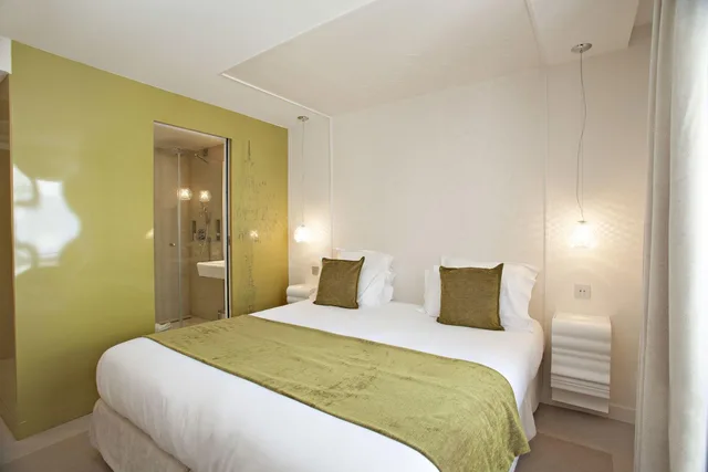 Parisienne, Superior, King and Twin Beds، Hotel Elysee Secret Paris 1/2
