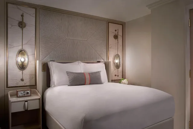 جناح بإطلالة على البحر بـ3 غرف نوم، Ritz Carlton Naples 2/4