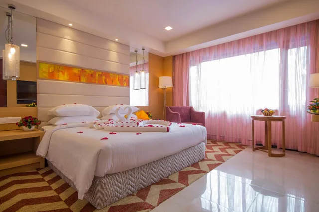 غرفة بريميوم، DOLPHIN HOTEL 2/2