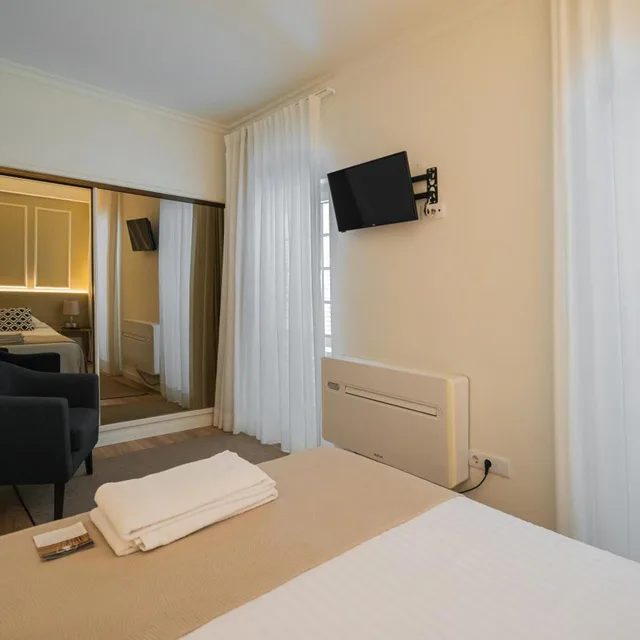جناح سوبيريور، Hotel Farol 4/9