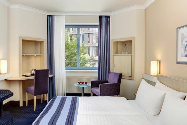 غرفة كومفورت مفردة، Hotel Nurnberg city center by Leonardo Hotels 2/3