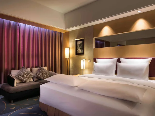 غرفة ديلوكس تنفيذية بسرير كينج، PULLMAN BEIJING SOUTH 4/8