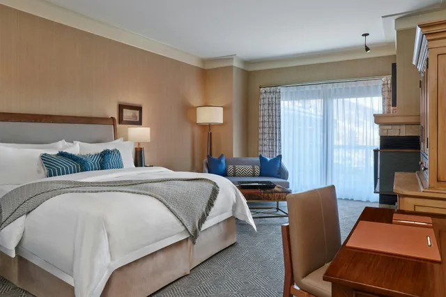 Room, The St. Regis Deer Valley 1/1