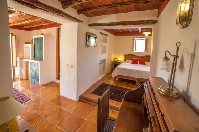 غرفة بسرير مزدوج، Agroturismo Can Pujolet 6/6