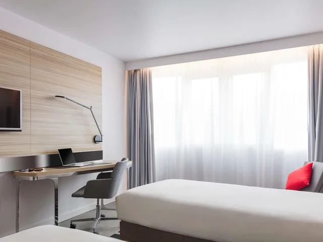 غرفة قياسية بسريرين منفصلين، NOVOTEL EDINBURGH CENTRE 6/9