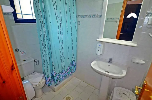 شقة بسرير مزدوج وسريرين منفصلين بغرفتي نوم، Nitsas Hotel Apartments 5/6