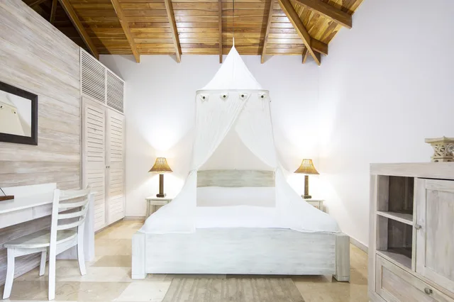 بنغل بسرير كينج بإطلالة على الحديقة، Bodhi Tree Yoga Resort 2/4
