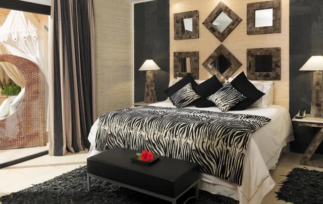 1 Bedroom, Duchess, Villa, Private Heated Pool، Royal Garden Villas & Spa 3/3