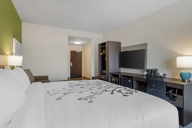غرفة بسرير كينج لذوي الإعاقة، Sleep Inn & Suites Liberty TX 2/2