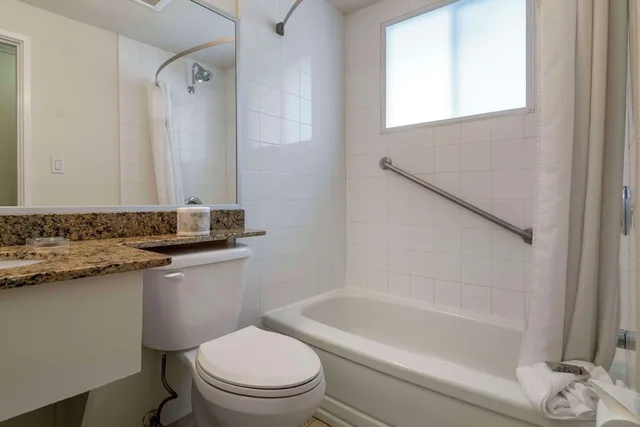 جناح بسريرين كوين مع أريكة، Best Western Inn At Penticton 6/7