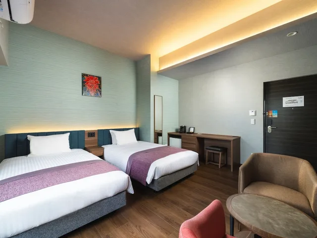 غرفة تنفيذية بسريرين منفصلين، Hotel Sansui Naha 2/3