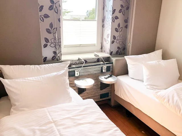2 Bedrooms, Apartment, 4 Beds, King Bed, Sea View, Das Ahlbeck Hotel & Spa 2/6