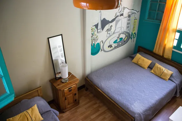 غرفة ثلاثية بحمام مشترك، Forestal Hostal 4/10