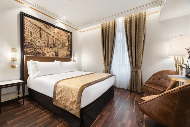 غرفة بسرير كوين، Aurea Legends by Eurostars Hotel Company 2/8