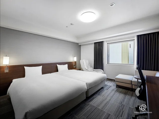 غرفة ديلوكس بسريرين منفصلين للمدخنين، Daiwa Roynet Hotel Sendai 1/2