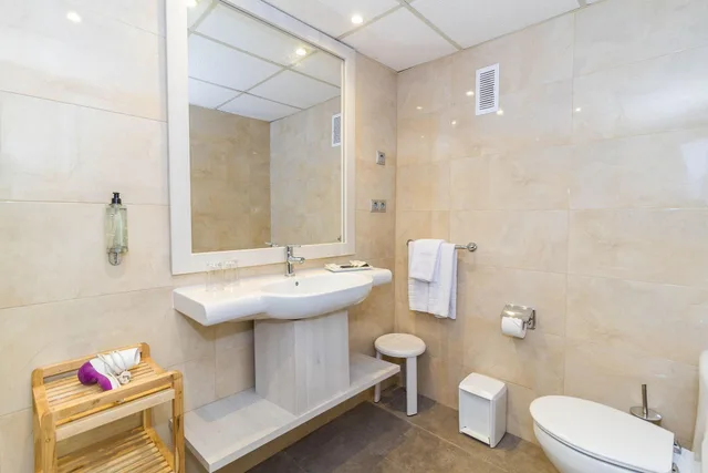 غرفة قياسية بسرير مزدوج بشرفة، Eix Lagotel Holiday Resort 7/9