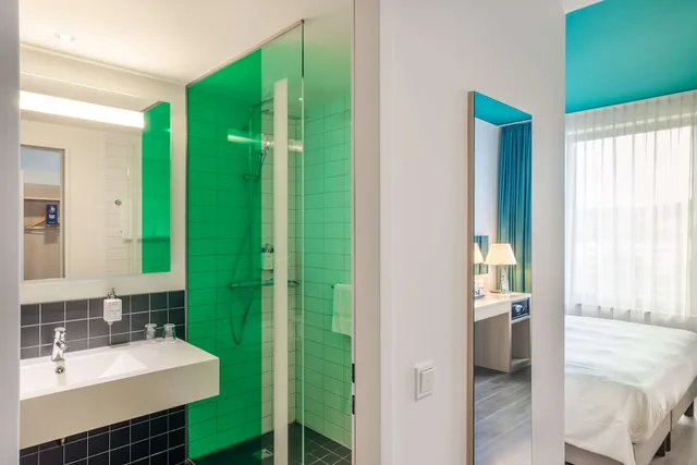 غرفة سوبيريور بسرير كينج في طابق مرتفع، Park Inn By Radisson Stuttgart 10/10