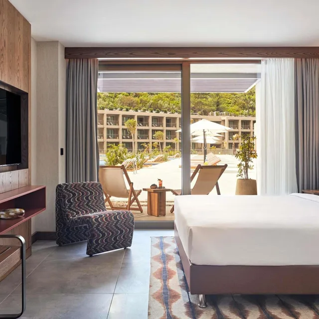 غرفة بسرير كينج بإطلالة على المسبح لذوي الإعاقة، Hyde Bodrum - Adults Only +16 2/8