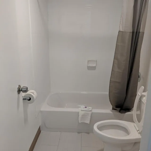 غرفة ديلوكس بسريرين كوين، Motel6 Chattanooga, TN - Airport 6/10