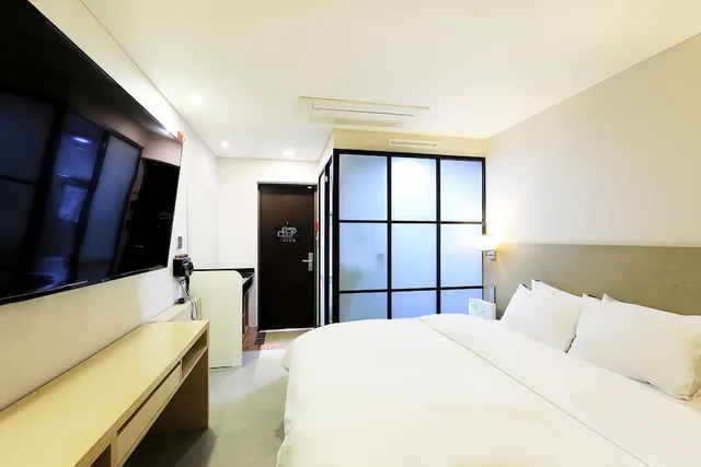 غرفة ديلوكس بسرير مزدوج، CS Avenue Hotel 2/10
