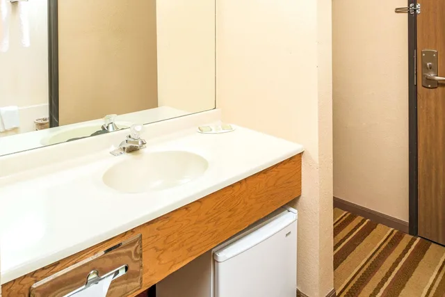 غرفة بسريرين مزدوجين للمدخنين، Super 8 Motel Blair 4/7
