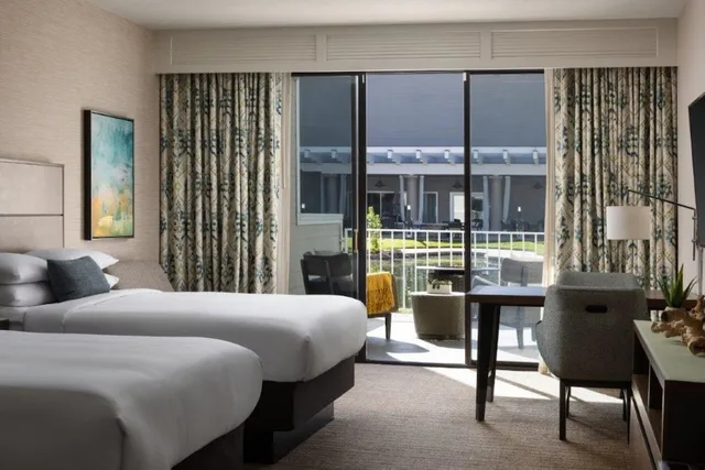 room, 2 double beds, resort view, Marriott Coronado Island Resort Spa 2/4