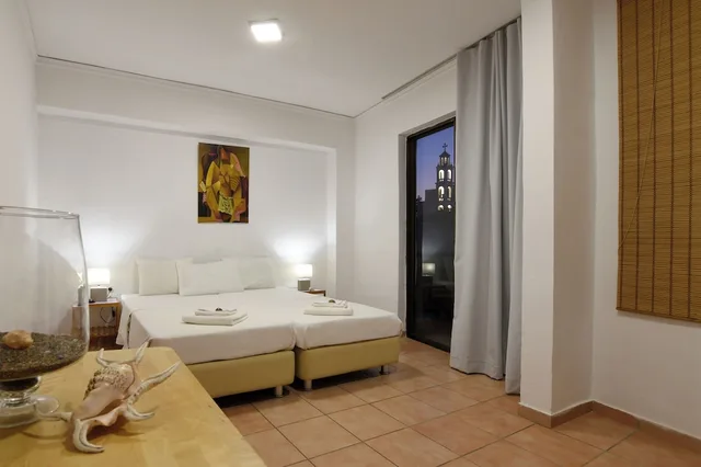 Economy, Double or Twin Bed, Marnin Apartments 3/4