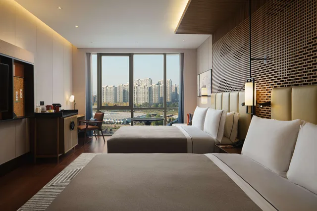 غرفة بسريرين كوين، Canopy By Hilton Hangzhou Jinsha Lake 2/3