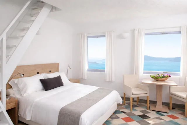 جناح، Ikastikies Suites 2/8