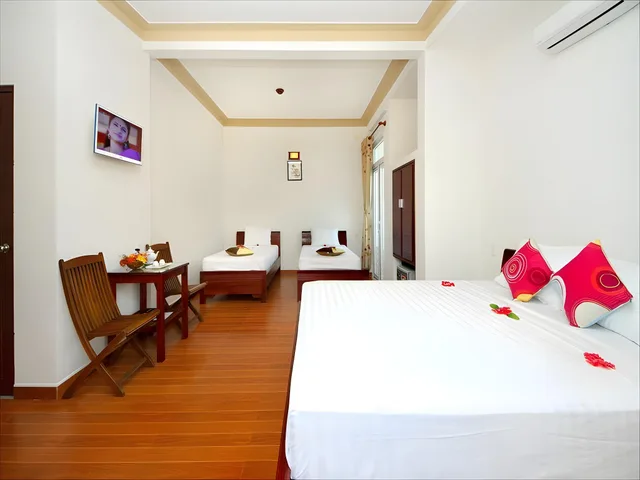 Family, Center Homestay 1/1