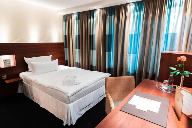 غرفة كومفورت، Hotel Adler Asperg 2/10