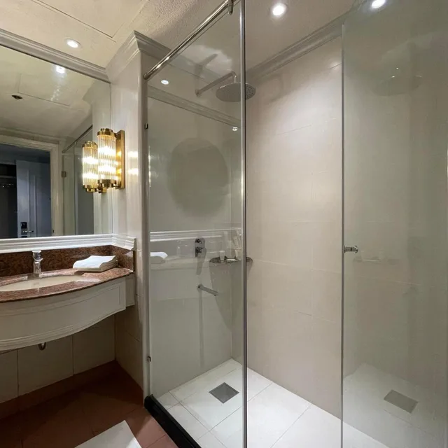 Deluxe, Double or Twin Bed, Grand Regal Hotel Davao 3/4