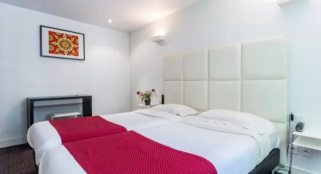 غرفة قياسية بسرير مزدوج أو سريرين منفصلين، Alfred Hotels Paris Lecourbe 1/2