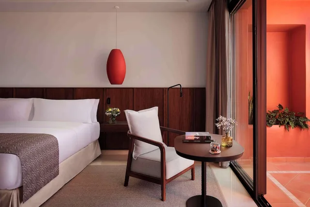غرفة بريميوم بسريرين منفصلين بإطلالة على البحر مع سرير إضافي، Tivoli La Caleta Tenerife Resort 2/6