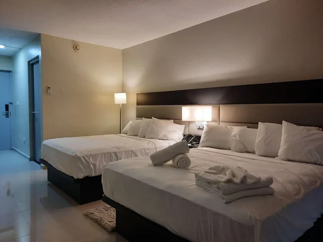 Space, 2 Queen Beds, City View، Brion City Hotel, BW Signature Collection 4/10