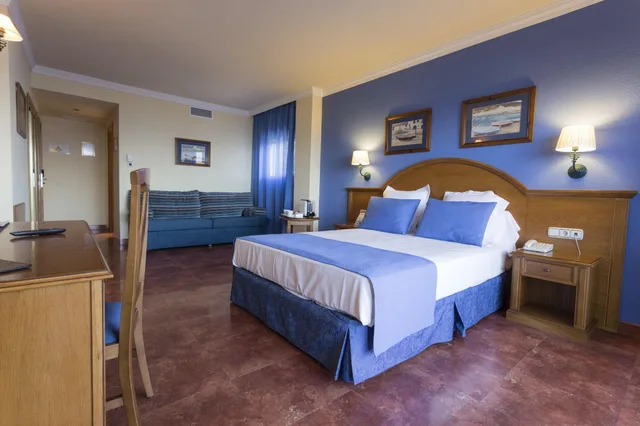 غرفة سوبيريور بسرير مزدوج، Hotel Isabel 6/7
