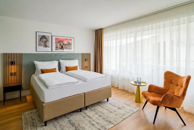 غرفة بزنس بسرير كينج بشرفة، Aspire Palais Recklinghausen,Trademark Collection by Wyndham 4/10