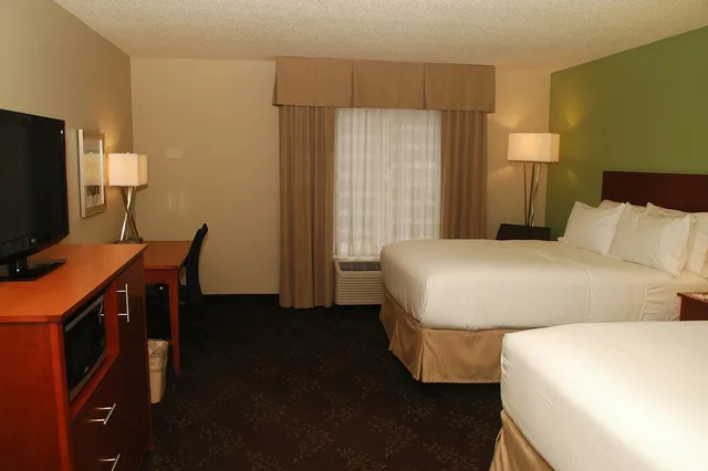 غرفة قياسية بسريرين كوين، Holiday Inn Express Hotel And Suites Birmingham Irondale East 3/10