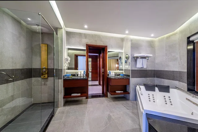جناح ديلوكس بسرير كينج، فندق بلو دايموند(Blue Diamond hotel) 4/4