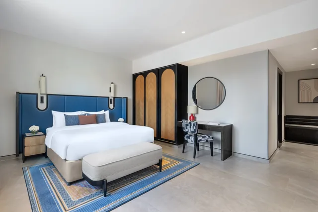 Renovated, 2 Bedrooms, Suite, Private Poolterrace، NH Collection Dubai Ibn Battuta 4/5