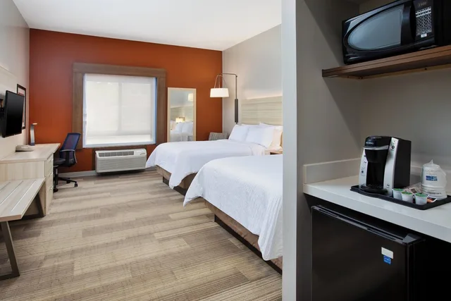 غرفة قياسية بسريرين كوين، Holiday Inn Express Hotel Suites Athens 4/4