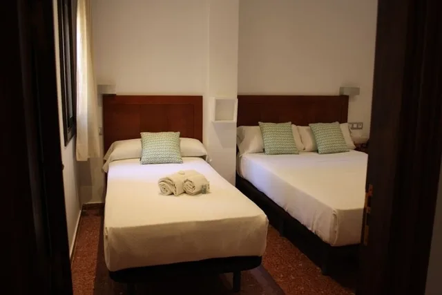 Economy, Triple, 1 Double and 1 Single Bed, Hotel Riad Arruzafa 1/1