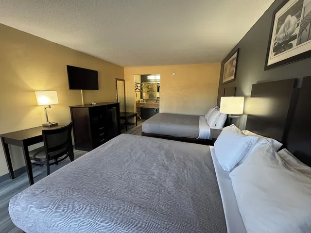 غرفة قياسية بسريرين كوين، Quality Inn Kenly I-95 5/10