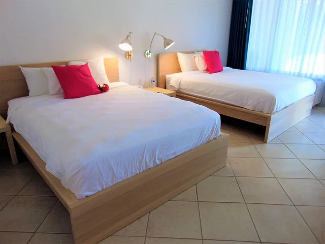 غرفة قياسية بسريرين مزدوجين، Dolphin Key Resort 1/3