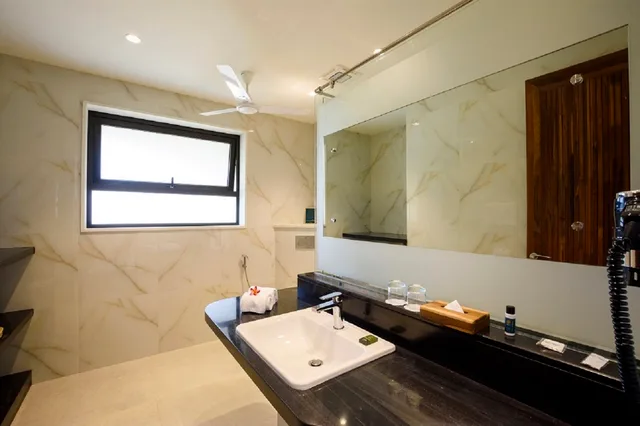 Superior, Double Bed, Beleza By The Beach 6/6