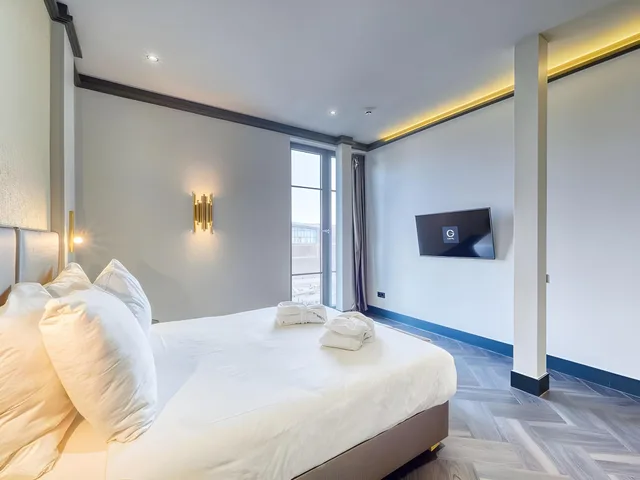 غرفة كلاسيكية، G Hotel 1/2
