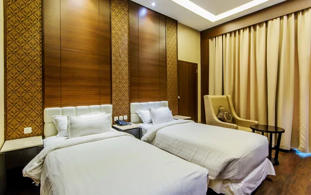 Static, Twin Beds، Grand Arjuna Hotel Formerly Sheo Resort Hotel 1/4
