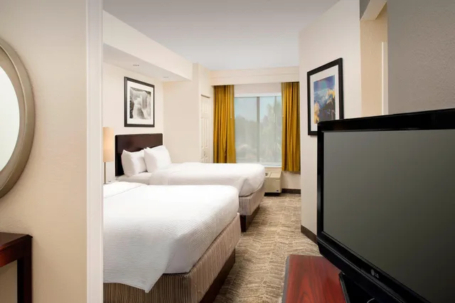 استوديو بسريرين كوين مع أريكة لذوي الإعاقة، SpringHill Suites by Marriott Jacksonville North I-95 Area 2/5